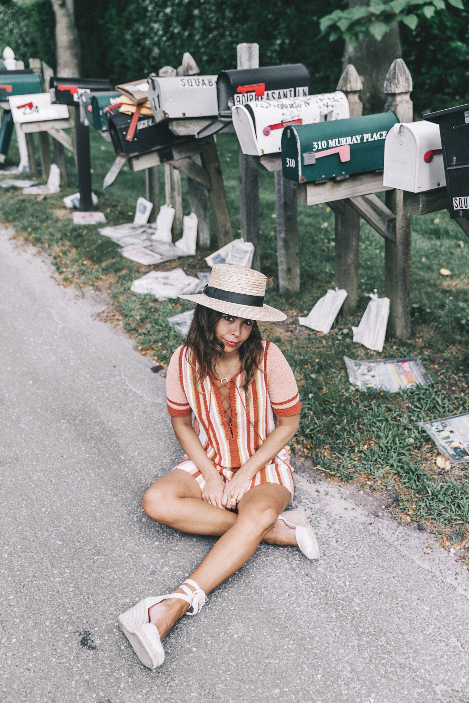Revolve_in_The_Hamptons-Revolve_Clothing-Collage_Vintage-Free_People_Lace_Dress-Knitted_Dress-Soludos_Espadrilles-Canotier-Hat-Outfit-51