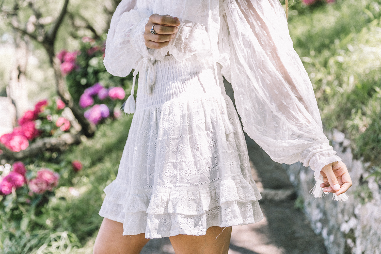 White_Outfit-Denim_Jacket-Lack_Of_Color_Hat-Outfit-Biarritz-Levis-Live_In_Levis-Street_Style-Summer-Boho_Skirt-Collage_Vintage-14