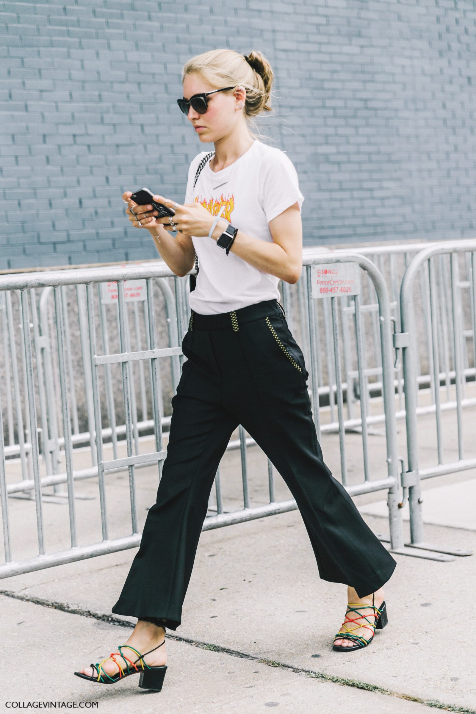 nyfw-new_york_fashion_week_ss17-street_style-outfits-collage_vintage-jessica_minkoff-earrings-graphic_tee-black_trousers-chloe_sandals-gucci_bag