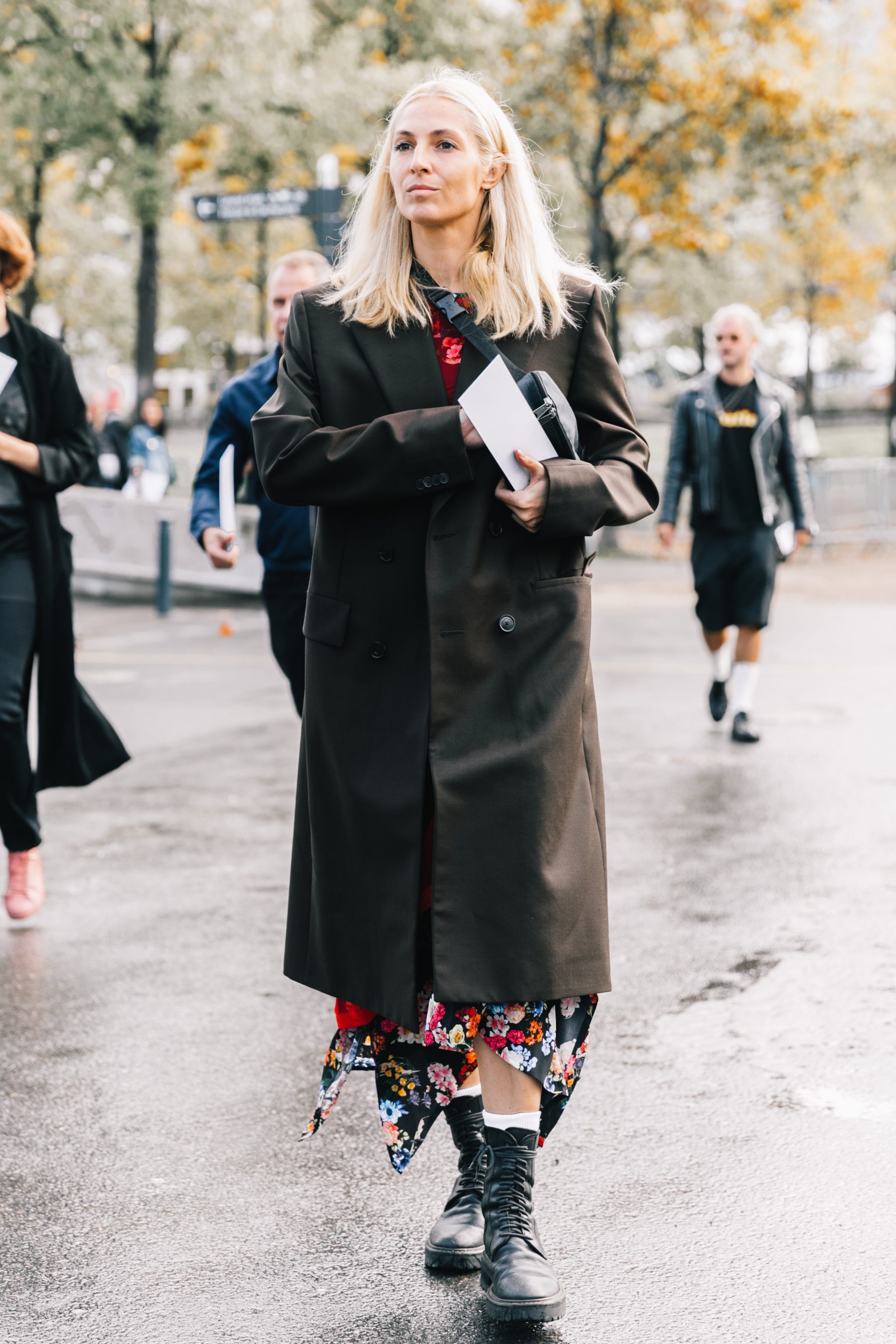 Paris SS18 Street Style IV