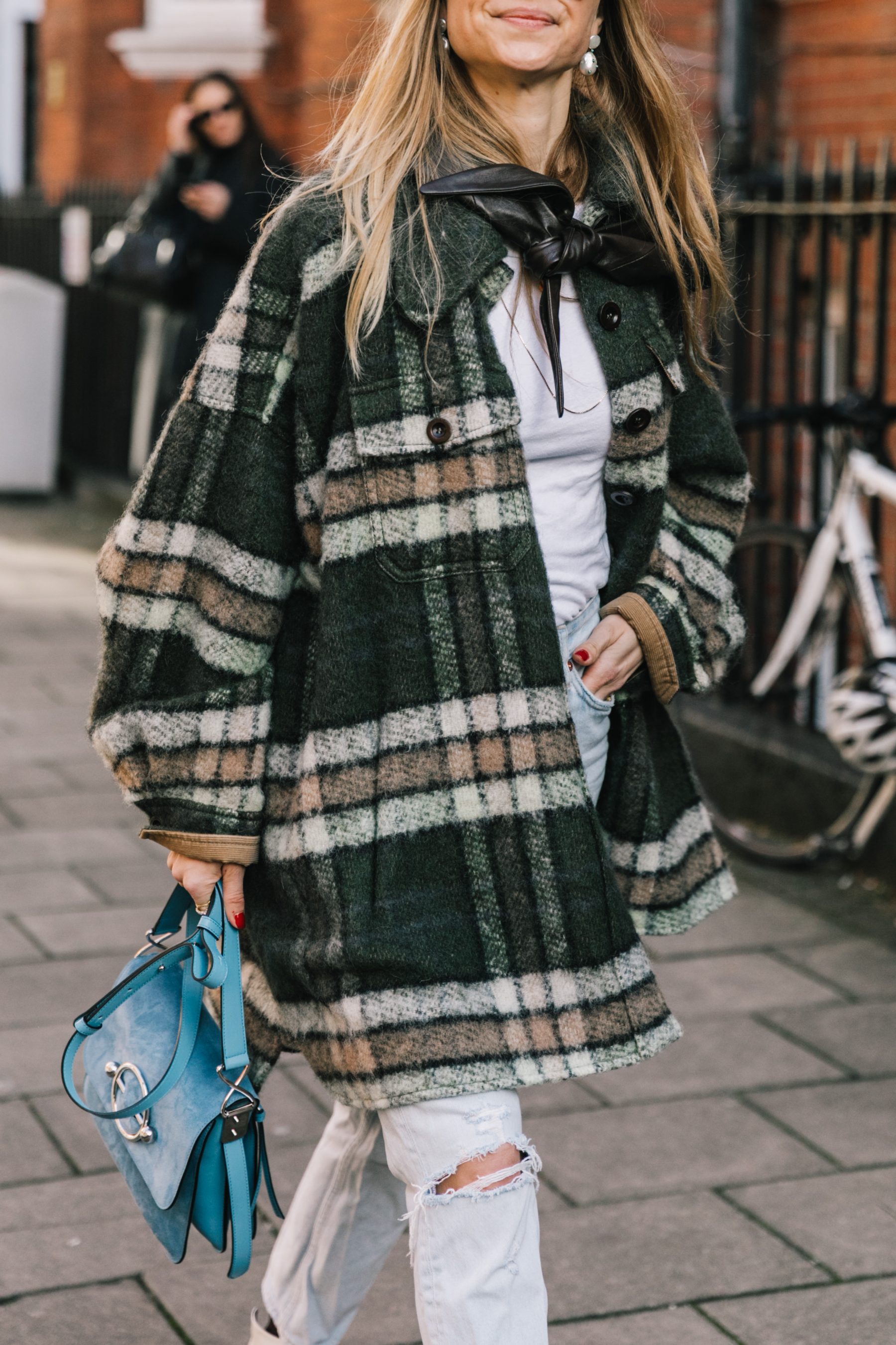 LFW FALL 18/19 STREET STYLE IV