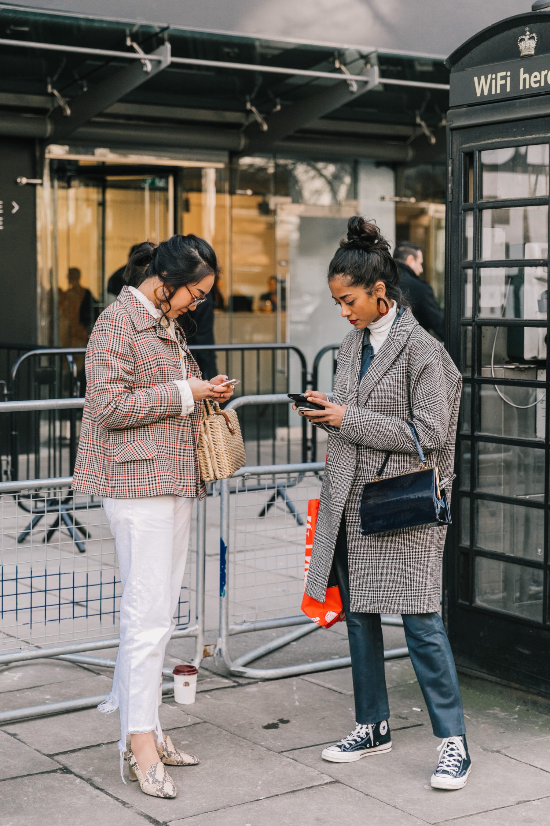LFW FALL 18/19 STREET STYLE I